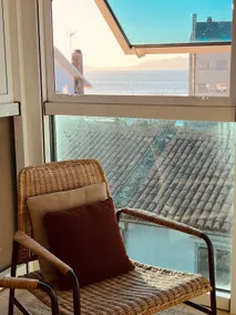 Beach-style apartment next to the beach - Image 3