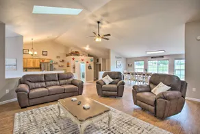 The Farmhouse at Grand Valley Getaway w/ Alpacas! - Image 5
