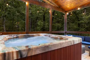 Sherwood Chateau - Broken Bow Hochatown Luxury Cabin EV Charger Hot Tub - Image 4