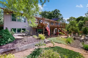 Smart Eco-Home: Golf, Beach, Lake & EV Charger - Image 5