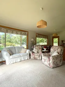 May Cottage in Mountain River - Image 2