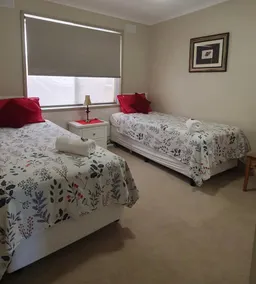 Wodonga Red BnB Central - Image 2