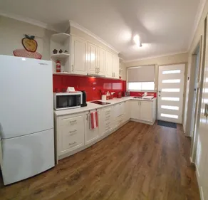 Wodonga Red BnB Central - Image 3