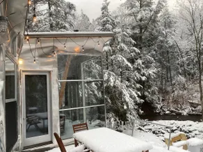 Unique BellEayre River retreat - Image 3