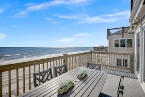 The Ocean Breeze: Dog-Friendly Oceanfront Escape - Image 2