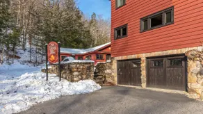 Upscale Vermont Condo off of Mountain Rd - Image 5
