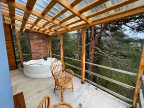 Hill Guesthouse & Cottages - Wine Cellar, Fish Farm & Organic Cuisine - Image 2