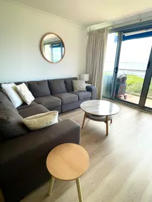 Shoal Bay Shores, modern beachfront unit + Wifi - Image 5