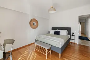 Marine Luxury Apartment Kalamata - Image 3