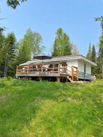 Gray Chalet - Private Lakefront + Boats - Image 2