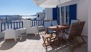 Sunshine Apartment - Image 2