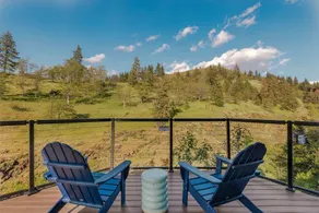 Closest home to Mosier Falls with mountain & river - Image 5