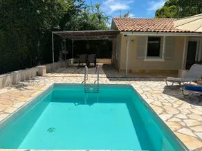 Villa with Pool 10 minutes walk to IPSOS Beach - Image 2