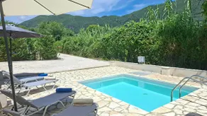 Villa with Pool 10 minutes walk to IPSOS Beach - Image 4
