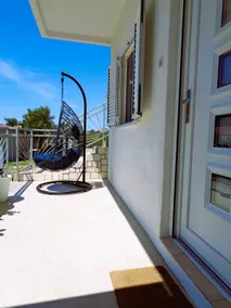 Holiday Home Sunny Retreat - Image 4