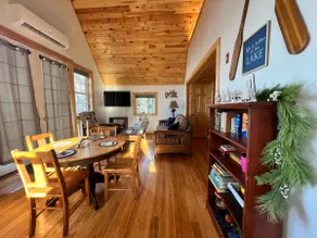 Cozy Maine Cabin! - Image 3