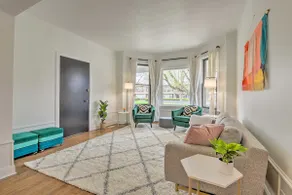 Spacious Oak Park Home, 11 Mi to Downtown Chicago! - Image 4