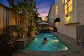 Holiday Luxurious 6BR 3,5BA Wifi And Pool - Image 2