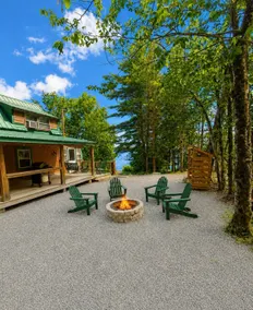 Lake View Lodge; Rustic Retreat on Boyd Lake Maine - Image 4