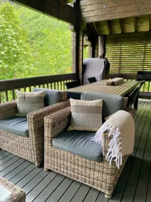 Cozy log cabin in Geiranger - Image 4