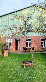 Vacation home on a farm - Image 3