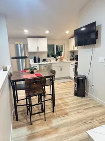 Kennitivity's 2BR Home | Private Entry | Tacoma - Image 3