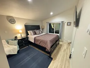 Kennitivity's 2BR Home | Private Entry | Tacoma - Image 4