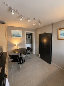 2 Bedroom Modern Flat in Isleworth - Image 4