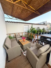 Mela’s duplex with a lovely terrace - Image 2