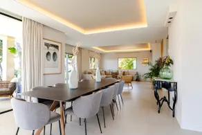 Luxury Villa. Heated pool. Sea & Mountain views - Image 4