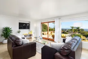 La Jolla Oasis: Ocean, City and Fire Works Views - Image 5
