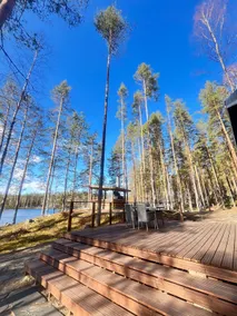 Cottage by the lake with a Sauna and private beach - Image 2