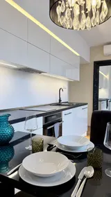 Luxury apartment| Prague highlights| brand-new bed - Image 3