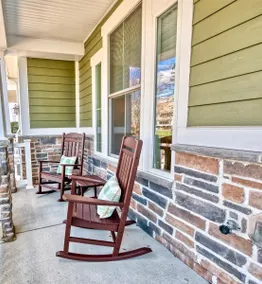 Bayside * 3 BR Luxury Townhome - Image 2