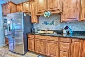 Bayside * 3 BR Luxury Townhome - Image 4