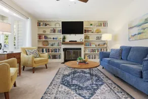 Cheerful Eclectic Pinehurst home - Image 3