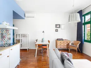 Stylish apartment, 5 minutes from the beach and 35 minutes from Barcelona - Image 4