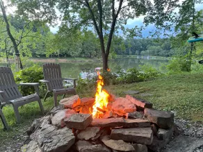 Peaceful Lake Retreat w/ Hot Tub - Image 3