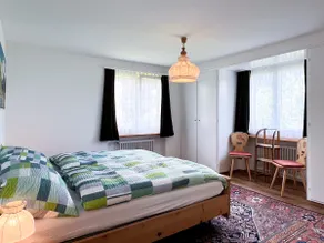 Spacious Apartment-Central Location-Stunning Views - Image 2