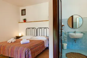 Exclusive Location 900 meters from the sea Ascea - Il Pozzo - Image 3