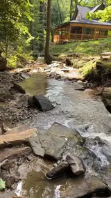 Cozy Creekside Retreat. Waterfall. Hiking. Hot Tub - Image 5