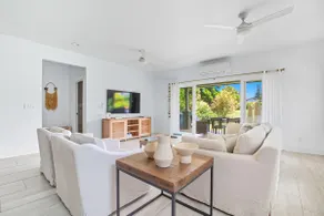 Perfect Princeville Getaway with AC, Hot Tub & Views - Image 2