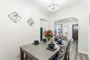 Remodeled Prime location KingBed Private Entrance! - Image 3