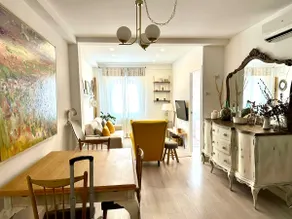 Comfortable and elegant, with lots of light - Image 5