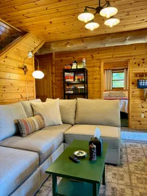 Luxury Lakefront Log Cabin on Lake Ojibway - Image 4