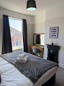 Charming York House, Sleeps 6, Walk to Centre - Image 5