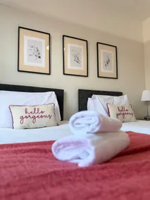 Charming York House, Sleeps 6, Walk to Centre - Image 4
