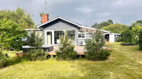 Wonderful cabin with a hot tub 350 meters from the beach - Image 2