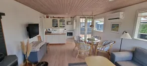 Wonderful cabin with a hot tub 350 meters from the beach - Image 3
