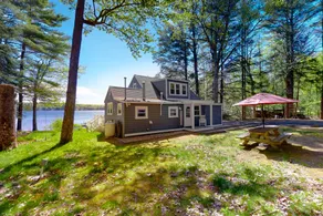 Charming 3BR Lakefront Dog Friendly | Deck - Image 4